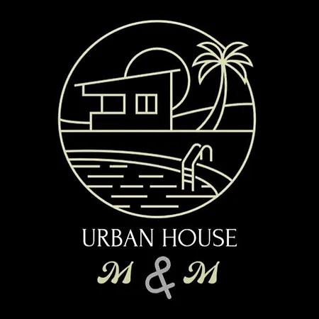 וילה Urban House M & M *