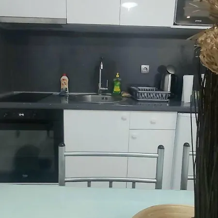 וילה Urban House M & M *